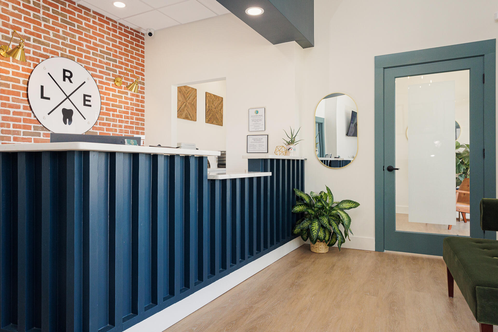 Welcoming check-in area at Leon River Endodontics