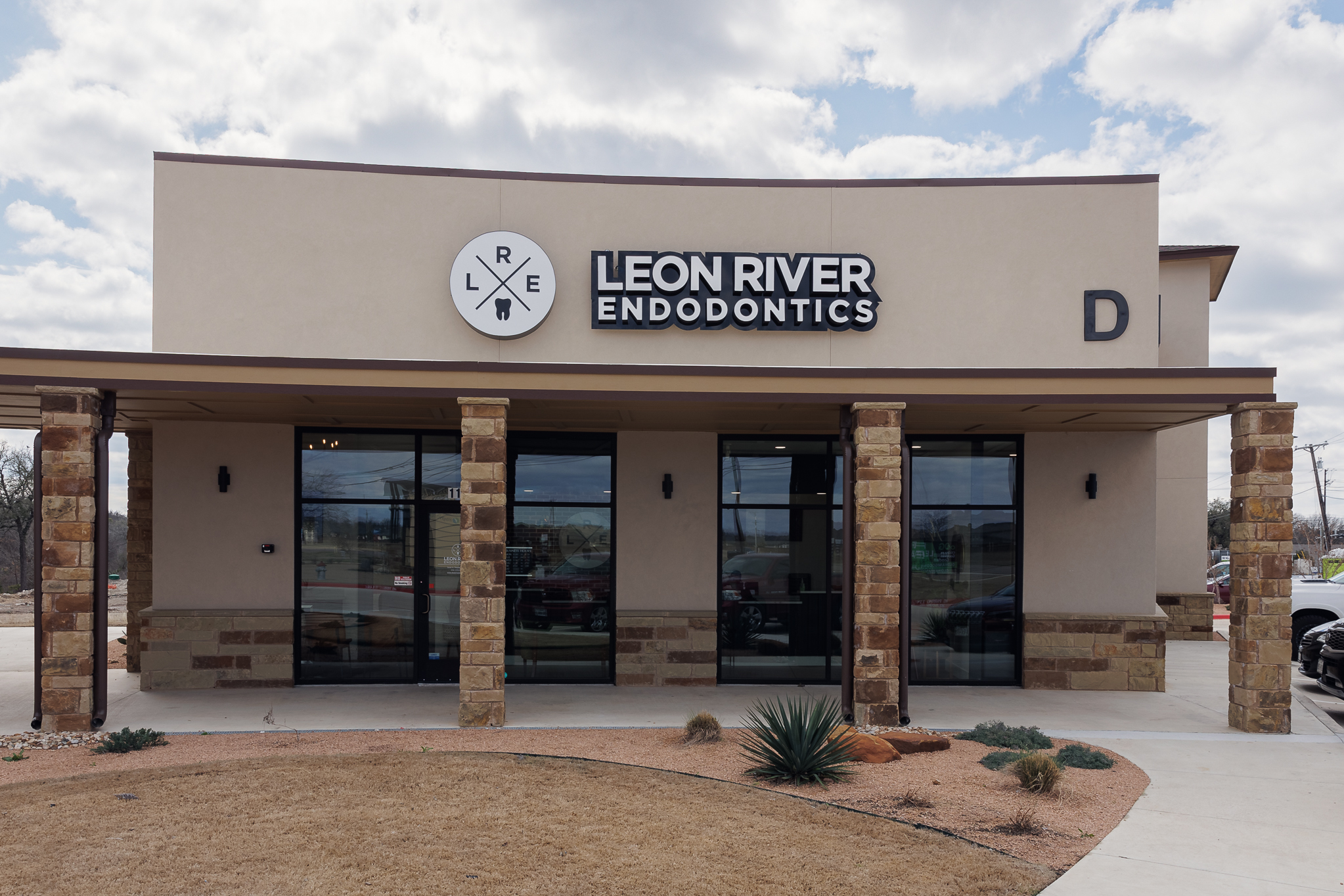 Leon River Endodontics office exterior in Temple, TX