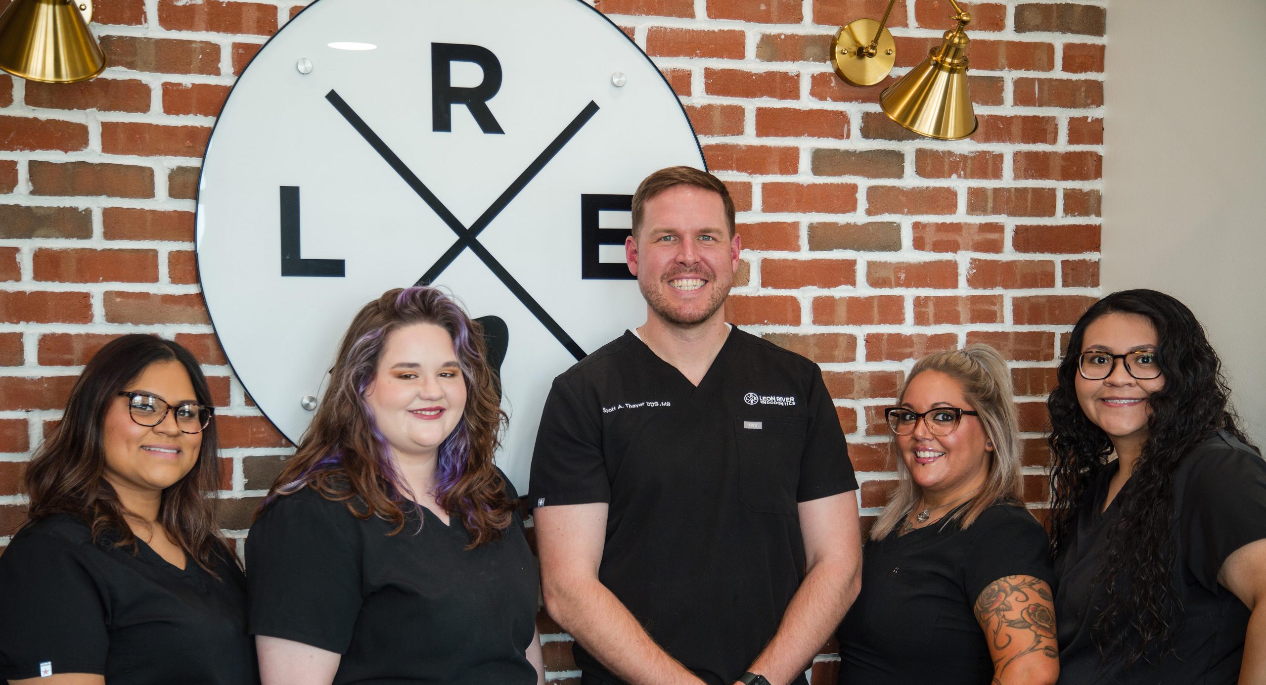 The full team at Leon River Endodontics — doctors and staff together in Temple, TX